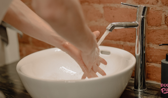 Como fazer a higiene das mãos de forma correta